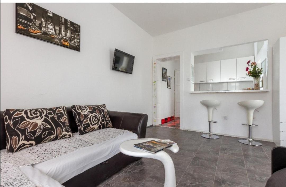 Apartment Izabela スプリト エクステリア 写真